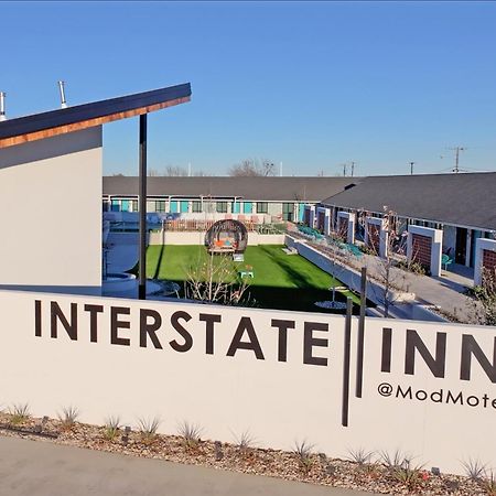 Interstate Inn スティーブンビル エクステリア 写真